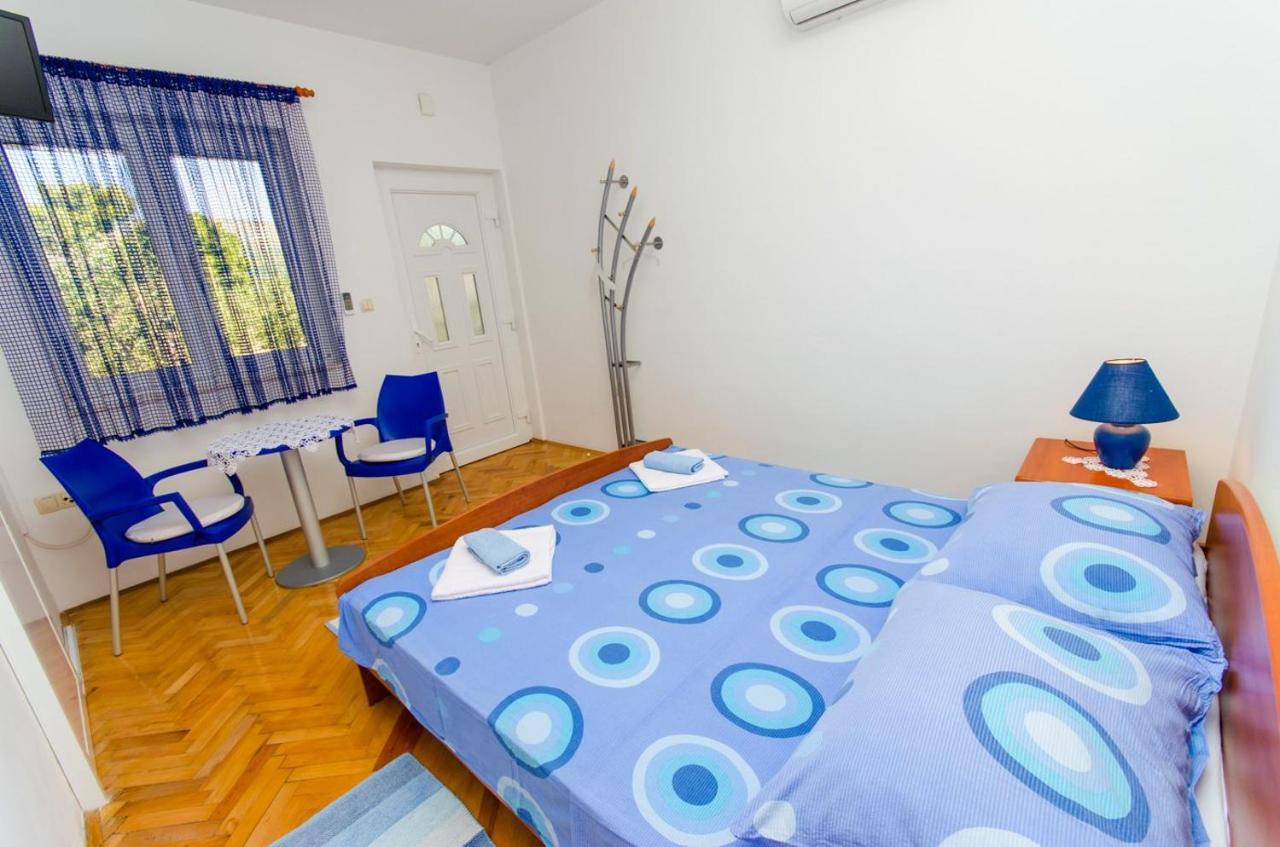 Apartments Ivana Trogir Exterior foto